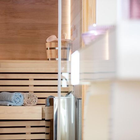De President Suite, Demani President Suites シティア エクステリア 写真